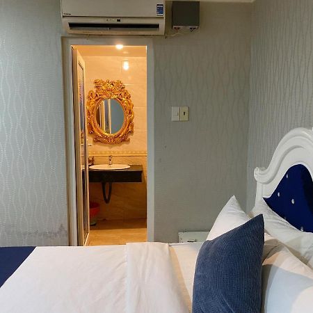 Crowne Bui Vien Hotel ホーチミン市 エクステリア 写真