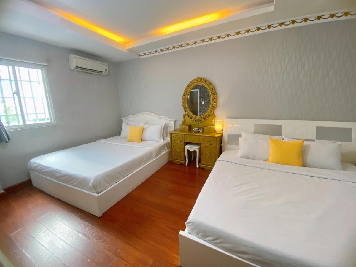 Crowne Bui Vien Hotel ホーチミン市 エクステリア 写真