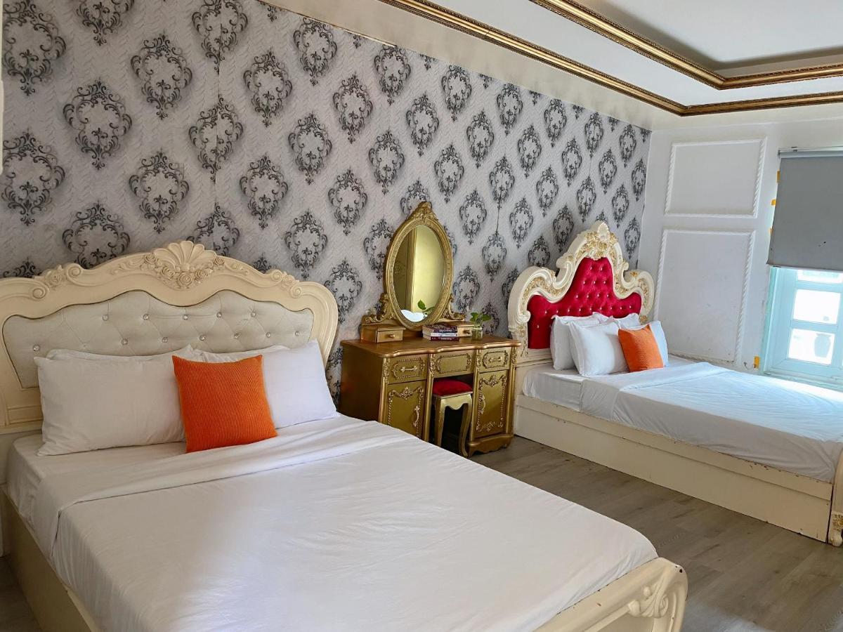 Crowne Bui Vien Hotel ホーチミン市 エクステリア 写真