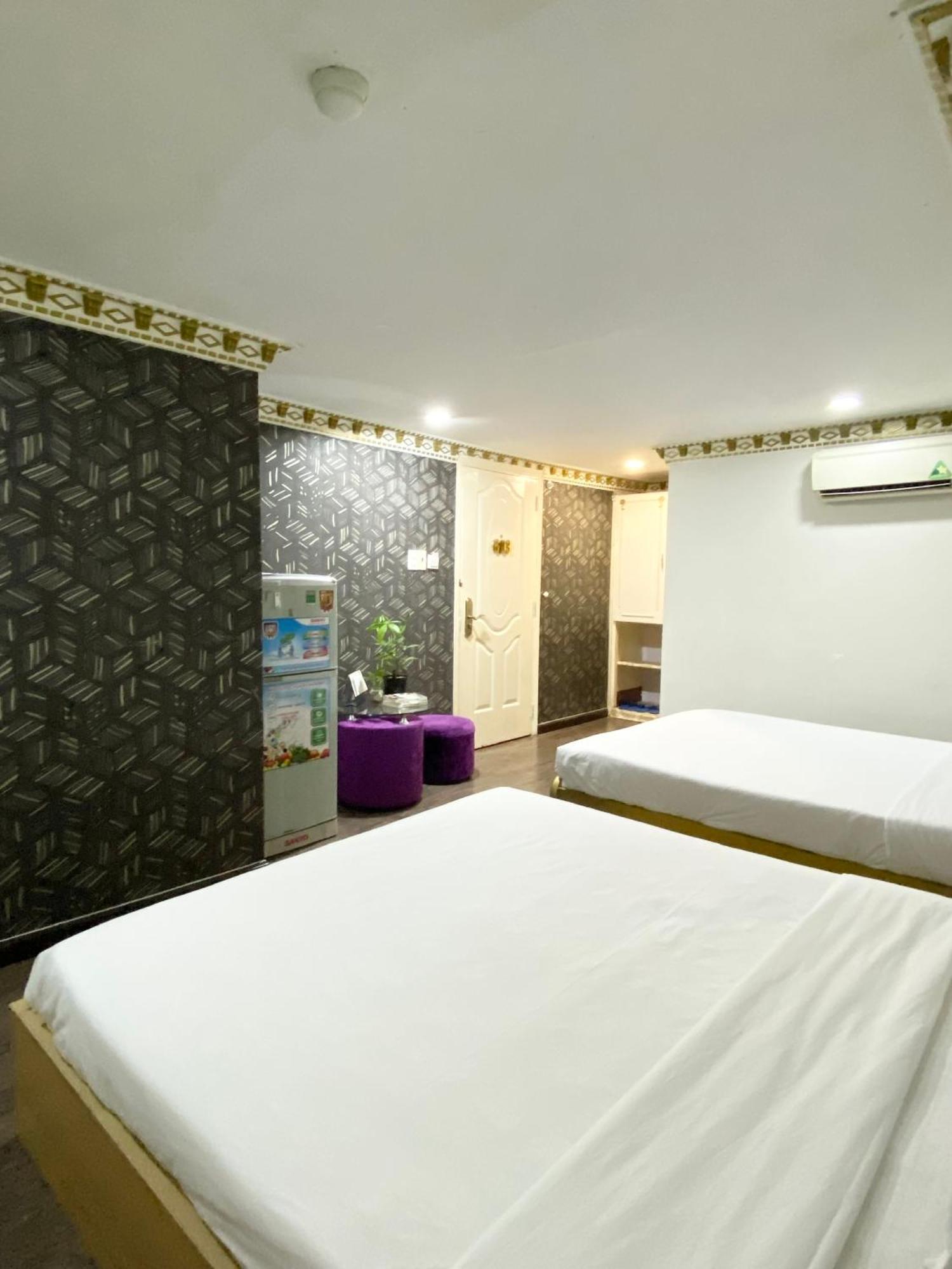 Crowne Bui Vien Hotel ホーチミン市 エクステリア 写真